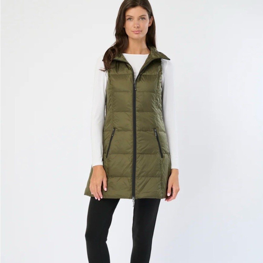 My Anorak Feather Duck Down Metallic Puffer Vest Large.  Moss Green.